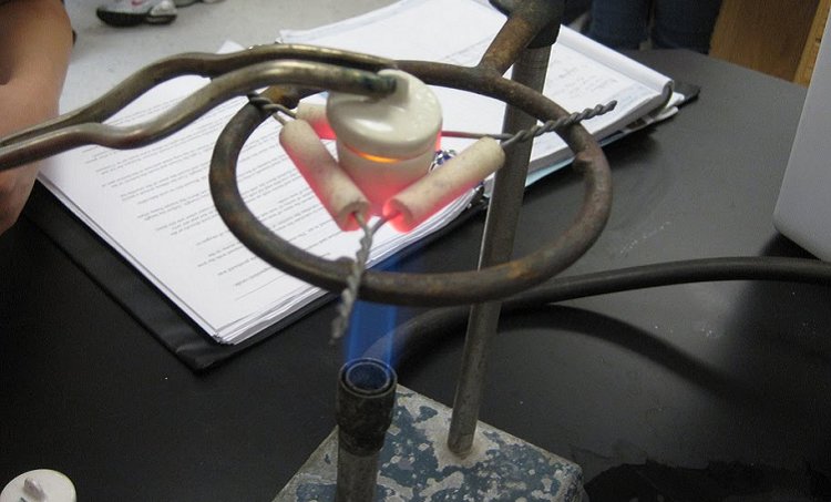 triángulo de porcelana usos